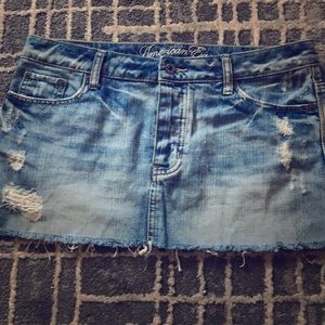 American eagle mini jean skirt